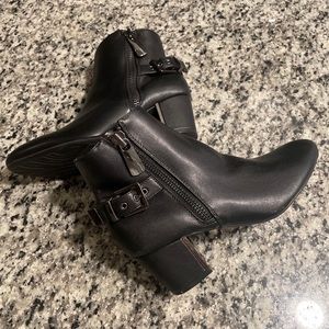 White Mountain stardust black zipper & buckle